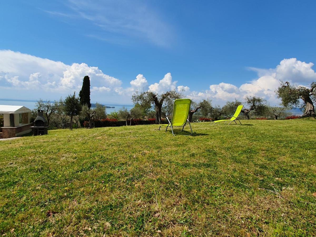 Aparthotel Antico Casale Tiravento à Passignano sul Trasimeno Extérieur photo